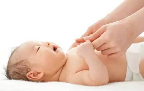 宝宝寒湿体质要怎么调理,育儿教育怎样使婴儿更健康