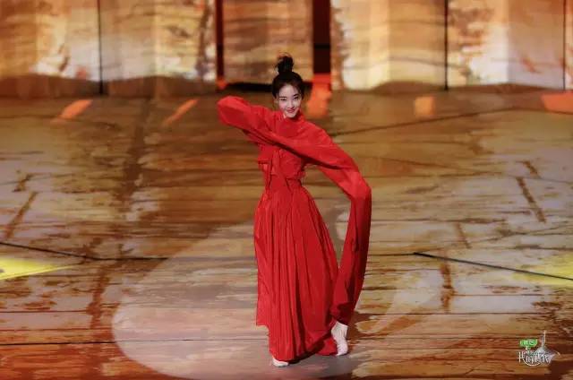 璺熺潃濂崇璺宠垶,鏋楀織鐜叉皯鍥介