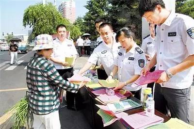 打铁自身硬,打铁自身硬正人先正己