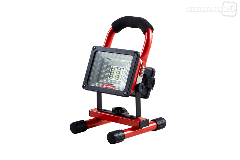 supreme骞村害浜у搧,supreme澶栧闆嗗悎