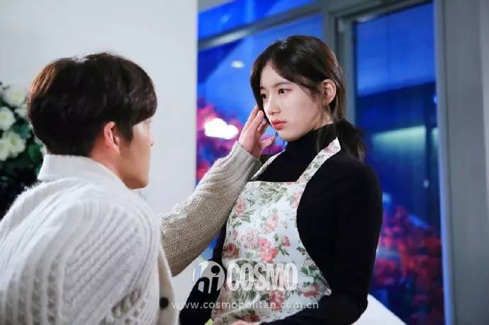 美人计｜小眼睛肿眼泡这么化妆美过双眼皮，你不想学学吗？