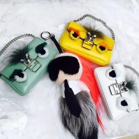 不许再说女人买包是一件肤浅的事：Fendi篇