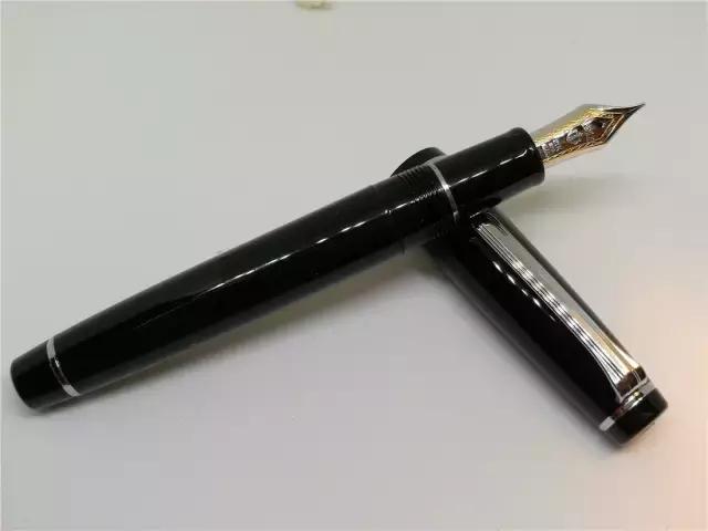 写乐21k金尖钢笔,写乐14k钢笔m尖