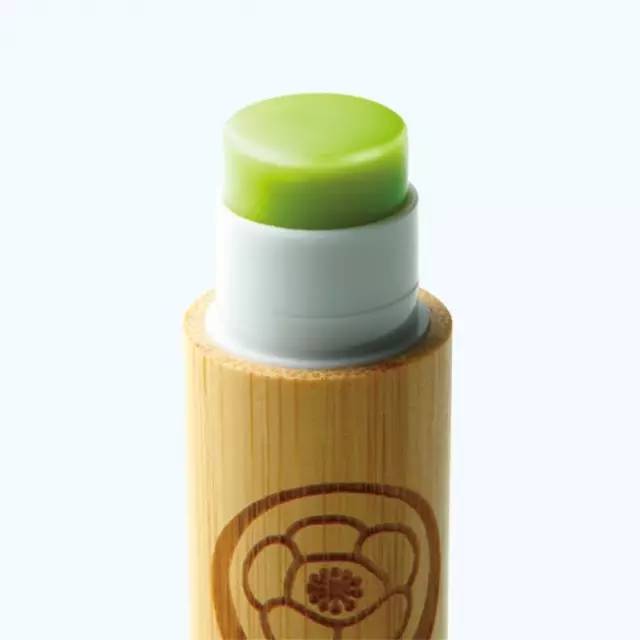 唇膏不掉色不沾杯推荐,唇膏不变色好物推荐