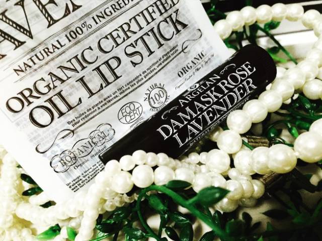 唇膏不掉色不沾杯推荐,唇膏不变色好物推荐