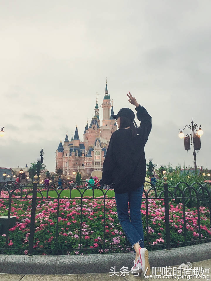 杨幂机场回力老爹鞋,回力鞋杨幂同款2022