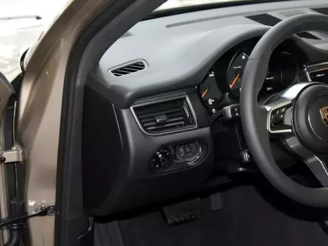 捷豹f-pace和保时捷macan空间,捷豹f-pace和保时捷macan