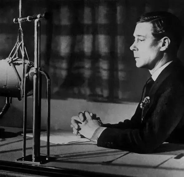 温莎公爵为什么不当国王,温莎公爵长什么样