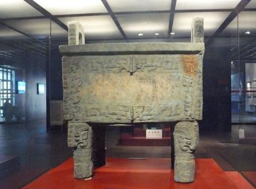 中华第一龙古董,中国国宝龙鼎哪挖掘的