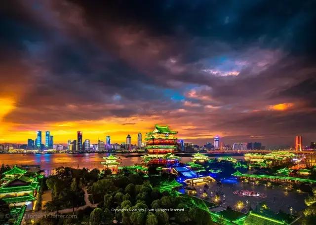 沪昆高铁湘赣段,沪昆高铁沪杭段开通