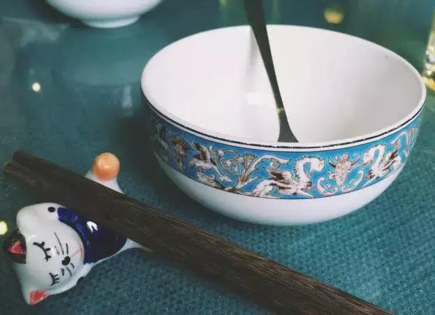 都是“厨房”先动的手，这是要搞事吗！？