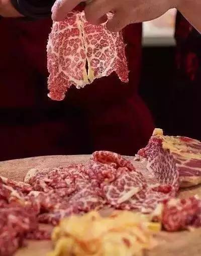 关于潮汕牛肉火锅,这里有一份不完全指南