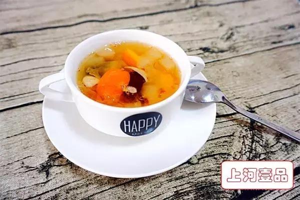 嘴唇和鼻子中间上火起泡快速消除,冬天嘴唇上火起泡干裂脱皮怎么办