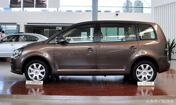 新款途安l有多实用,大众途安l对比宝骏730