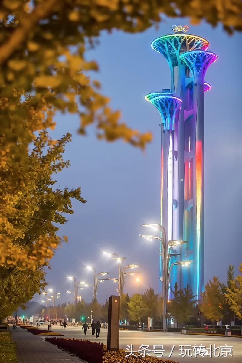 世界上最著名五塔,全世界最大的三塔连体建筑