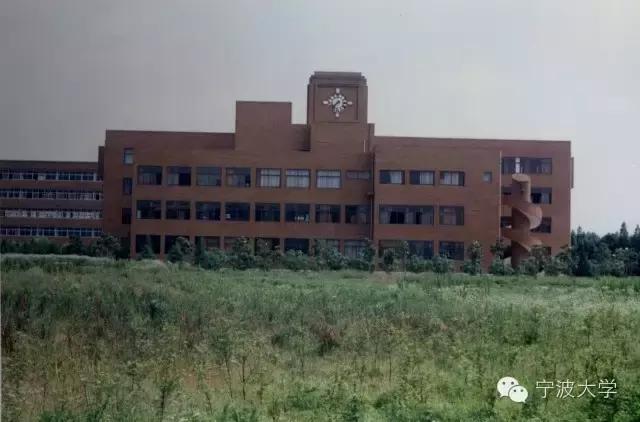 这个地方30年前真的很繁华,宁大回忆