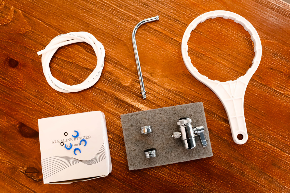 无电反渗透净水机测评,弱碱性净水机和普通净水机