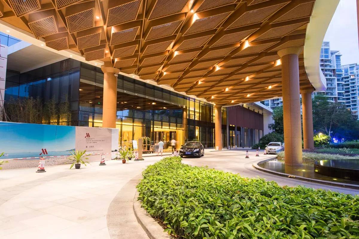 三亚山海天度假酒店,三亚山海天万豪酒店东翼和西翼