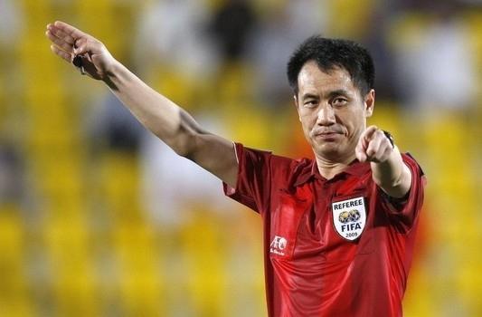 谭海范崎即将退役周末将是他们最后一战给这老朋友送别吧