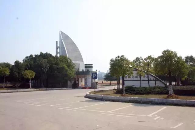 号称最难进的大学,武汉升学的贵族学校