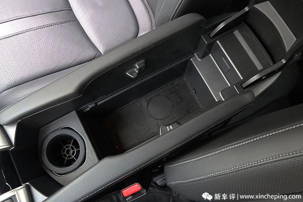 第十代思域第一批车主,恭喜儿子喜提新车十代思域