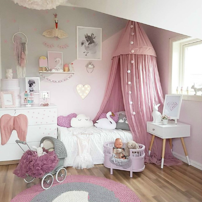 甜馨一家三口的最新视频,安吉和甜馨