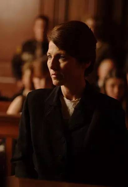 这么散心病狂的电影！竟是美国史最臭名昭著的“真实案件”