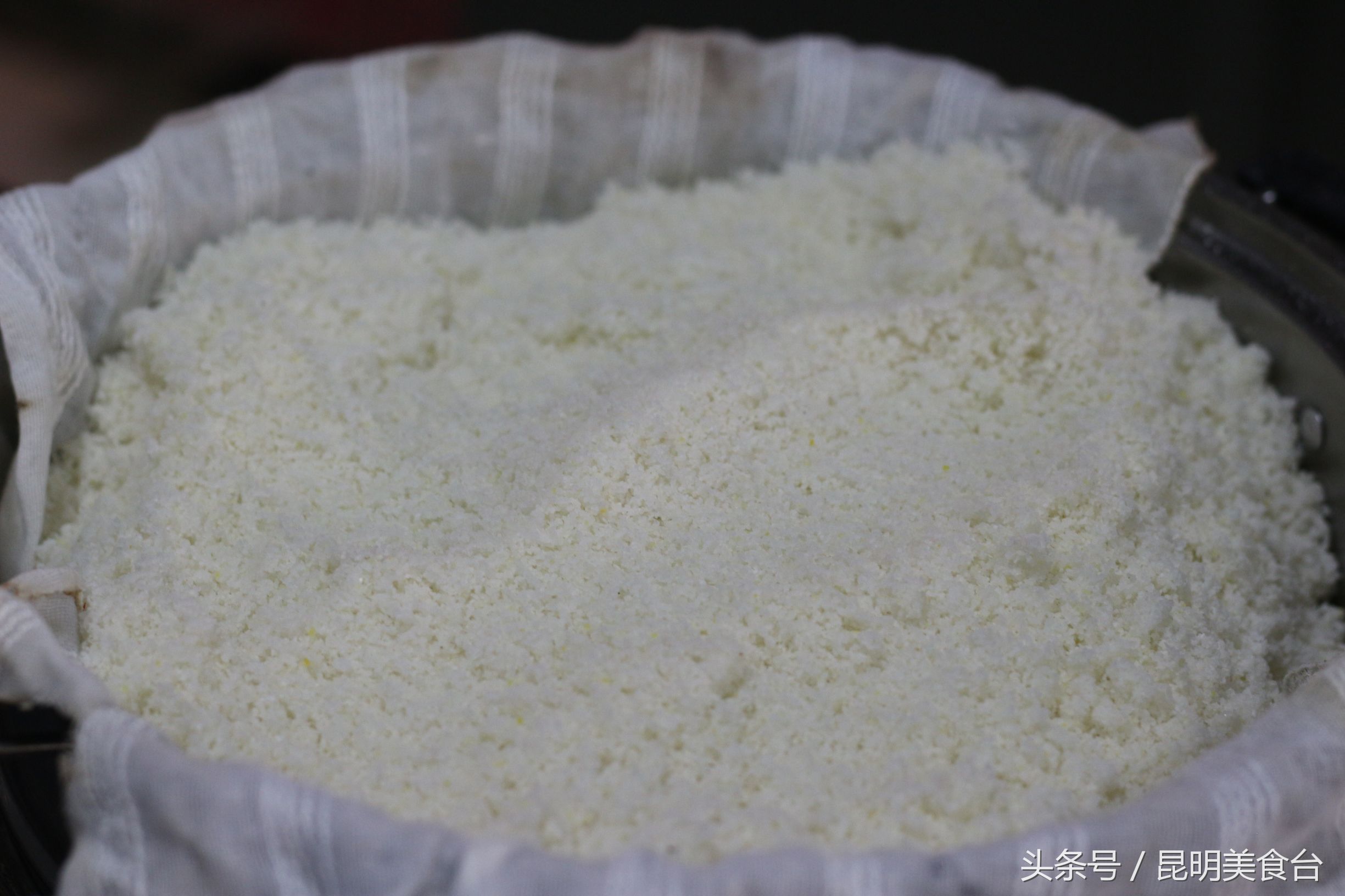 昆明昭通包谷饭,昭通大碗包谷饭