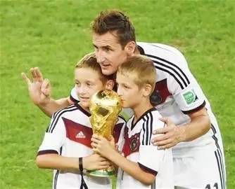 一个空翻,一个空翻很多场景