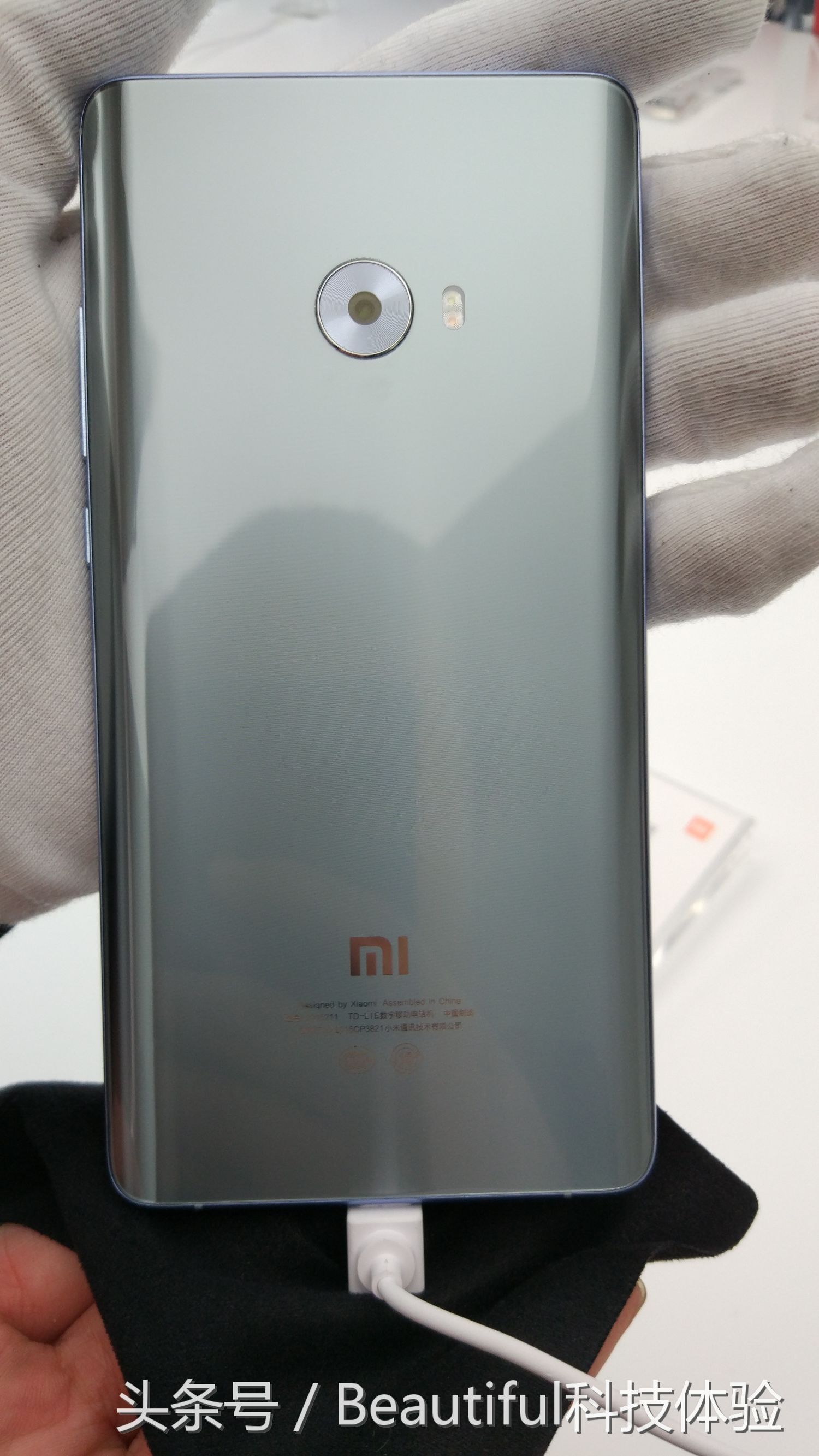 小米note2屏幕为什么容易坏,小米note2用的新屏幕