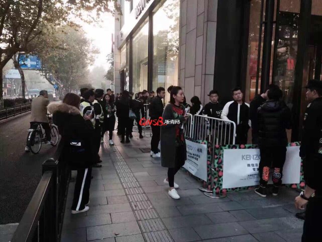 hmkenzo联名鞋子,kenzo的四大联名