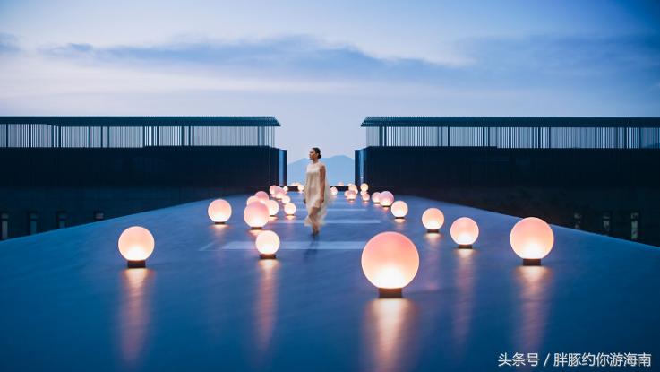 三亚三亚湾小海豚附近酒店,三亚鹿回头附近住宿