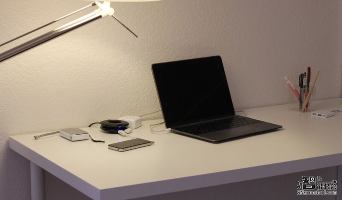 强！这个智能插座把多年来的老梗给治好了