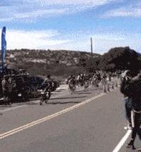 搞笑瑜伽球翻滚,瑜伽球搞笑