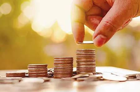 警惕高利息骗局,警惕投资理财诈骗小心馅饼变陷阱