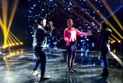 在线观看记者节,记者节晚会完整视频