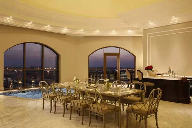 去迪拜旅游流程攻略,去迪拜旅游的朋友讲讲攻略