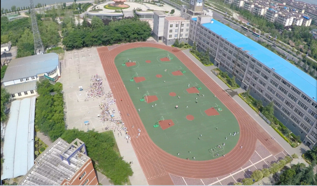 国际港务区最新学校,港务区目前最好的小学
