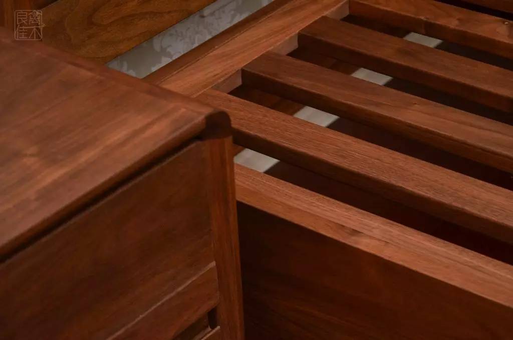 居然之家青岛市北黑胡桃木家具 (岳阳市居然之家北美黑胡桃木店)