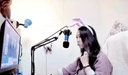 当我们在嘲笑网红的时候,谈一谈你对网红的看法