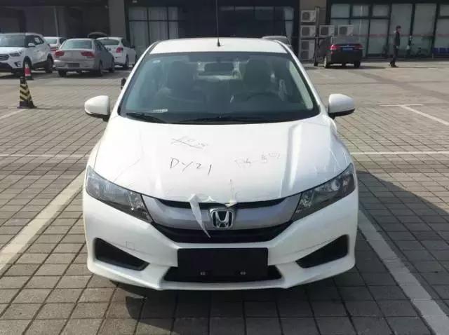 拿下15年8月本田锋范,14款和15款锋范