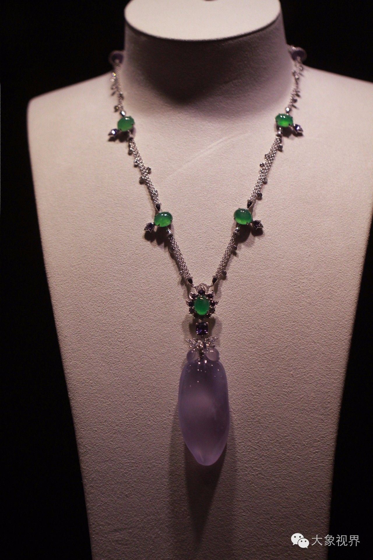 美艳洋模带您私家欧洲之旅!