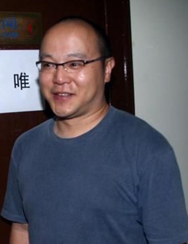 王菲有什么魅力让窦唯谢霆锋喜欢,窦唯和谢霆锋谁的音乐造诣高