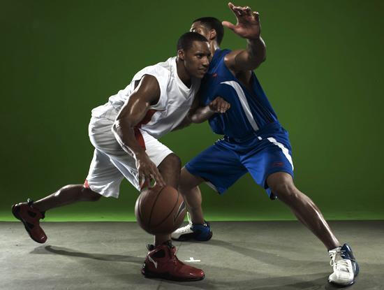 这两年李宁签约的nba球员,李宁签了哪些nba球员