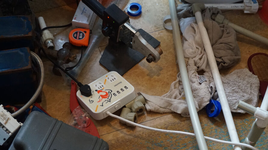 海信储水式电热水器安装教程,海信电热水器es60-c50li