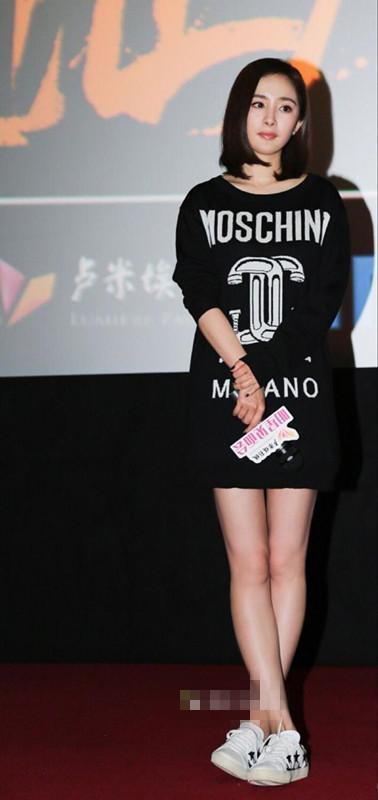 刘恺威和王鸥杨幂出席活动,刘恺威和杨幂穿搭