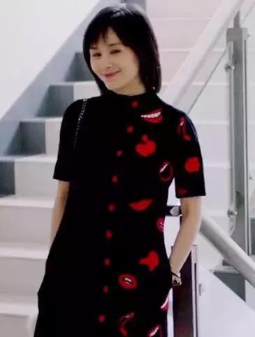 探店喝咖啡,探店逛服装店