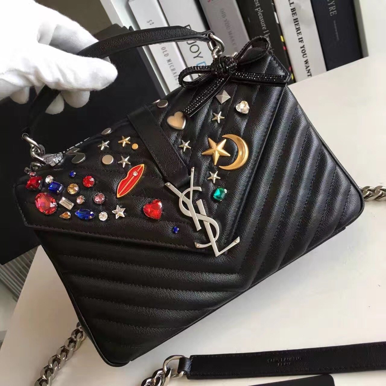 别再刷屏是什么意思,ysl星辰现在还有吗