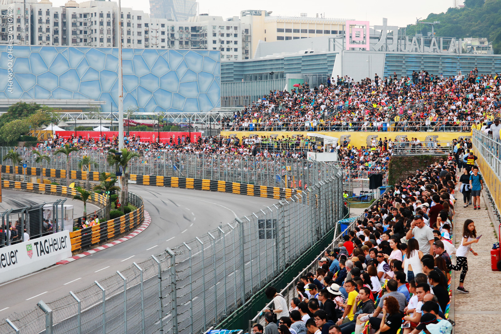 极品飞车剃刀视频,极品飞车夺旗赛