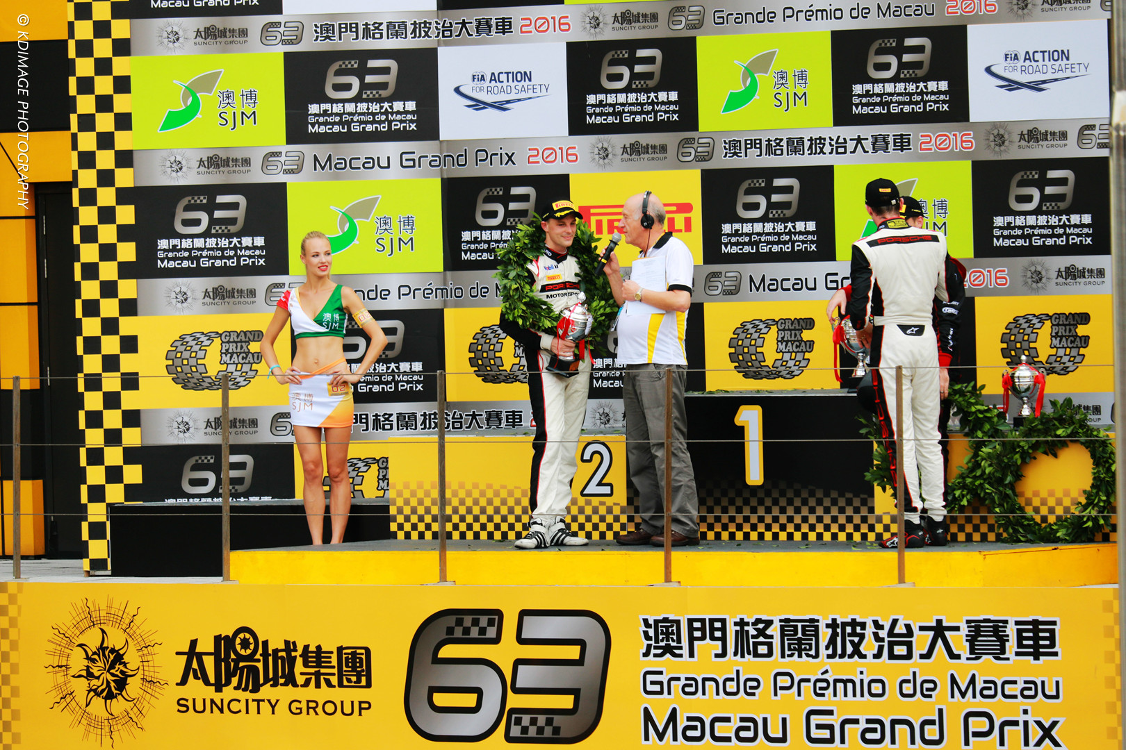 极品飞车剃刀视频,极品飞车夺旗赛